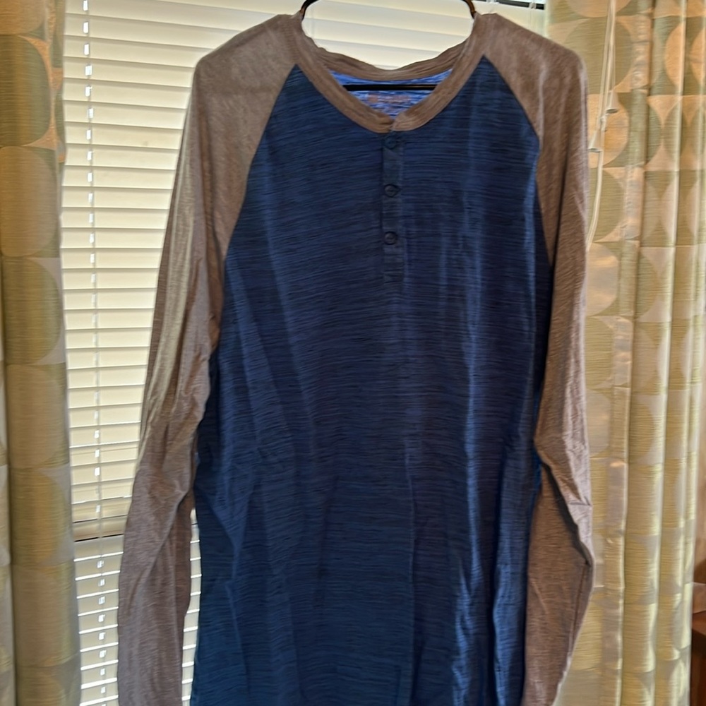 Lularoe blue and gray size 2xl mark long sleeve shirt
